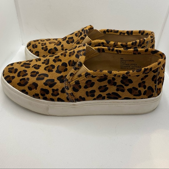 Altar’d State Shoes Calli Leopard print slip on shoes size 6 - Picture 6 of 6